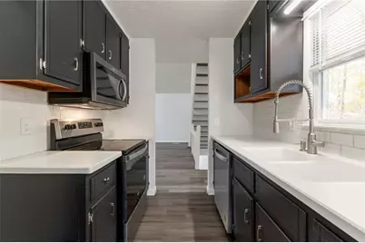 4870 Wade Valley Way, Cumming, GA 30040 - Photo 14