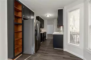 4870 Wade Valley Way, Cumming, GA 30040 - Photo 16