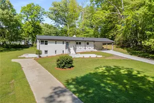 3646 Rock Springs Dr SW, Smyrna, GA 30082 - Photo 28