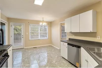 76 Yellowstone Lane, Powder Springs, GA 30127 - Photo 18