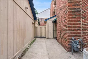 3278 Hampton Green Way, Atlanta, GA 30340 - Photo 28