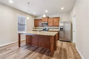 5170 Amberland Square, Atlanta, GA 30349 - Photo 12