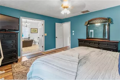 2160 Deer Oaks Trail, Lawrenceville, GA 30044 - Photo 18