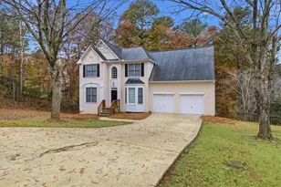 1029 Chatsworth Ln, Woodstock, GA 30189 - Photo 2