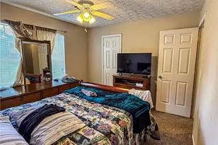 1110 Meadow Walk Ave, Lawrenceville, GA 30044 - Photo 18