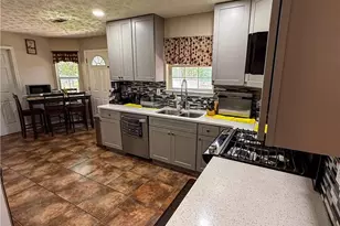 1110 Meadow Walk Ave, Lawrenceville, GA 30044 - Photo 34