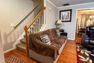 1110 Meadow Walk Ave, Lawrenceville, GA 30044 - Photo 10