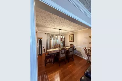 1110 Meadow Walk Avenue, Lawrenceville, GA 30044 - Photo 4