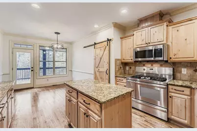 374 Beaumont Farms Drive, Sharpsburg, GA 30277 - Photo 10