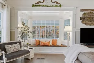 8525 Lanierland Farms Dr, Gainesville, GA 30506 - Photo 6