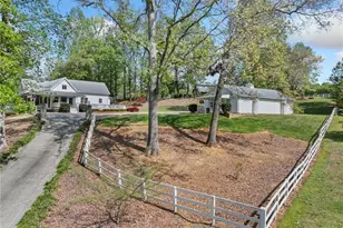 8525 Lanierland Farms Dr, Gainesville, GA 30506 - Photo 44