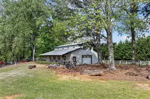 8525 Lanierland Farms Dr, Gainesville, GA 30506 - Photo 28