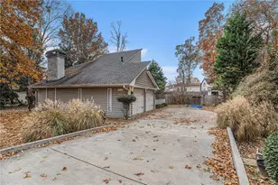 2323 Benji Blvd SE, Conyers, GA 30013 - Photo 2