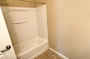 115 Catlyn Ct, Riverdale, GA 30296 - Photo 10