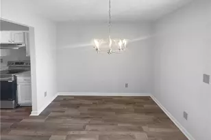 6303 Klondike River Rd, Lithonia, GA 30038 - Photo 6