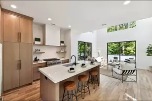 536 Highland Ave NE, Atlanta, GA 30312 - Photo 1