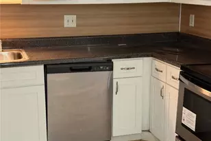 1736 Salem Woods Dr SE, Conyers, GA 30013 - Photo 6