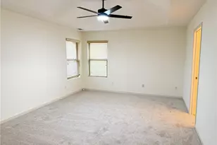 3925 Dunaire Dr, Stone Mountain, GA 30083 - Photo 24