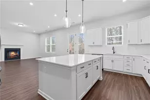 3699 Annsbury Ct, Lilburn, GA 30047 - Photo 18