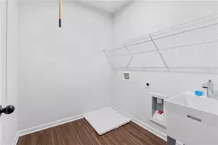 3699 Annsbury Ct, Lilburn, GA 30047 - Photo 32