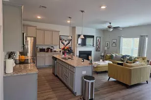 7539 Knoll Hollow Rd, Lithonia, GA 30058 - Photo 6