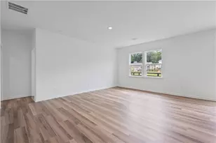 3118 Whitman Ct, Gainesville, GA 30507 - Photo 4