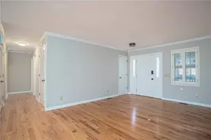 323 McCartan Trl, Clarkesville, GA 30523 - Photo 10