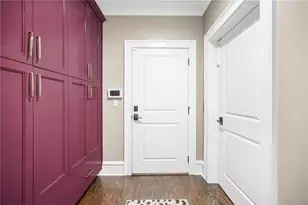 3715 Peachtree Rd, Atlanta, GA 30319 - Photo 20