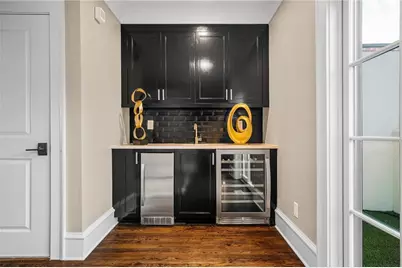 3715 Peachtree Road #2, Atlanta, GA 30319 - Photo 46