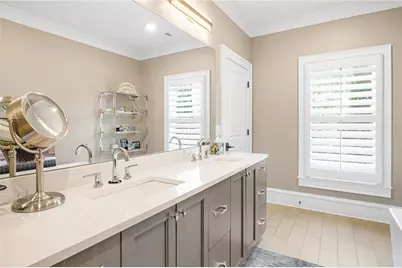 3715 Peachtree Road #2, Atlanta, GA 30319 - Photo 40