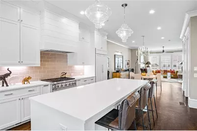 3715 Peachtree Road #2, Atlanta, GA 30319 - Photo 16