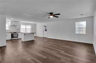 9056 Chestnut Lake Dr, Jonesboro, GA 30236 - Photo 4