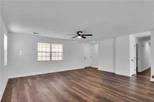 9056 Chestnut Lake Dr, Jonesboro, GA 30236 - Photo 6