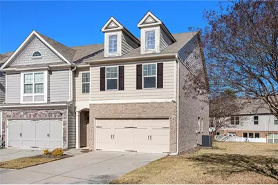 2426 Bellyard Drive, Buford, GA 30519 - Photo 2