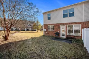 2426 Bellyard Dr, Buford, GA 30519 - Photo 24