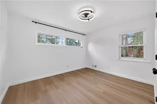 201 Lydia Dr SE, Atlanta, GA 30315 - Photo 12