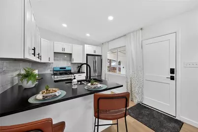 201 Lydia Drive SE, Atlanta, GA 30315 - Photo 8