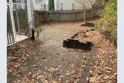 541 Cascade Hills Court, Atlanta, GA 30331 - Photo 4