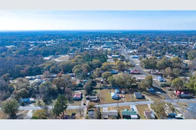 44 Clairmont Avenue, Elberton, GA 30635 - Photo 4