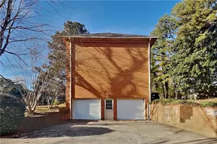 506 Daisy Nash Dr SW, Lilburn, GA 30047 - Photo 28