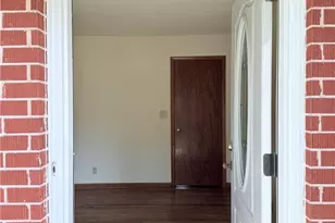 1226 Hickory Dr SW, Lilburn, GA 30047 - Photo 4