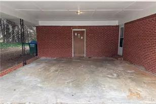 1226 Hickory Dr SW, Lilburn, GA 30047 - Photo 30