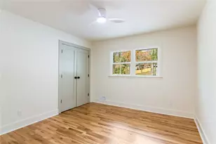 4956 Mountclaire Rd, Stone Mountain, GA 30087 - Photo 42