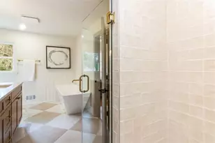 4956 Mountclaire Rd, Stone Mountain, GA 30087 - Photo 34