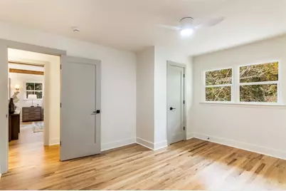 4956 Mountclaire Road, Stone Mountain, GA 30087 - Photo 40