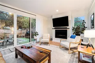 1649 Overlook Wy NW, Atlanta, GA 30318 - Photo 4