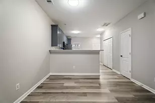 2434 Clock Face Ct, Lawrenceville, GA 30043 - Photo 6