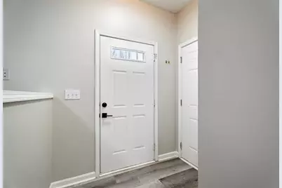 2434 Clock Face Court, Lawrenceville, GA 30043 - Photo 4