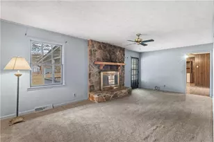 201 Crestmont Dr, Calhoun, GA 30701 - Photo 18