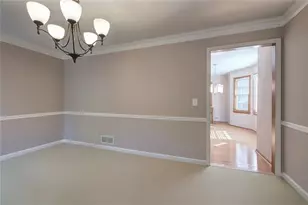 260 Spring Ridge Dr, Roswell, GA 30076 - Photo 10